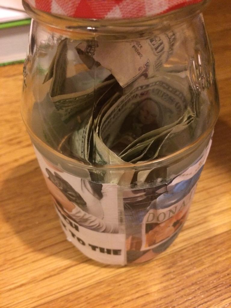 BunnyBunchFV's tweet photo. Thank you for everyone who donated to Bunny Bunch the second day. We got $22.20! #ideaFM http://t.co/6CRDQvEURf