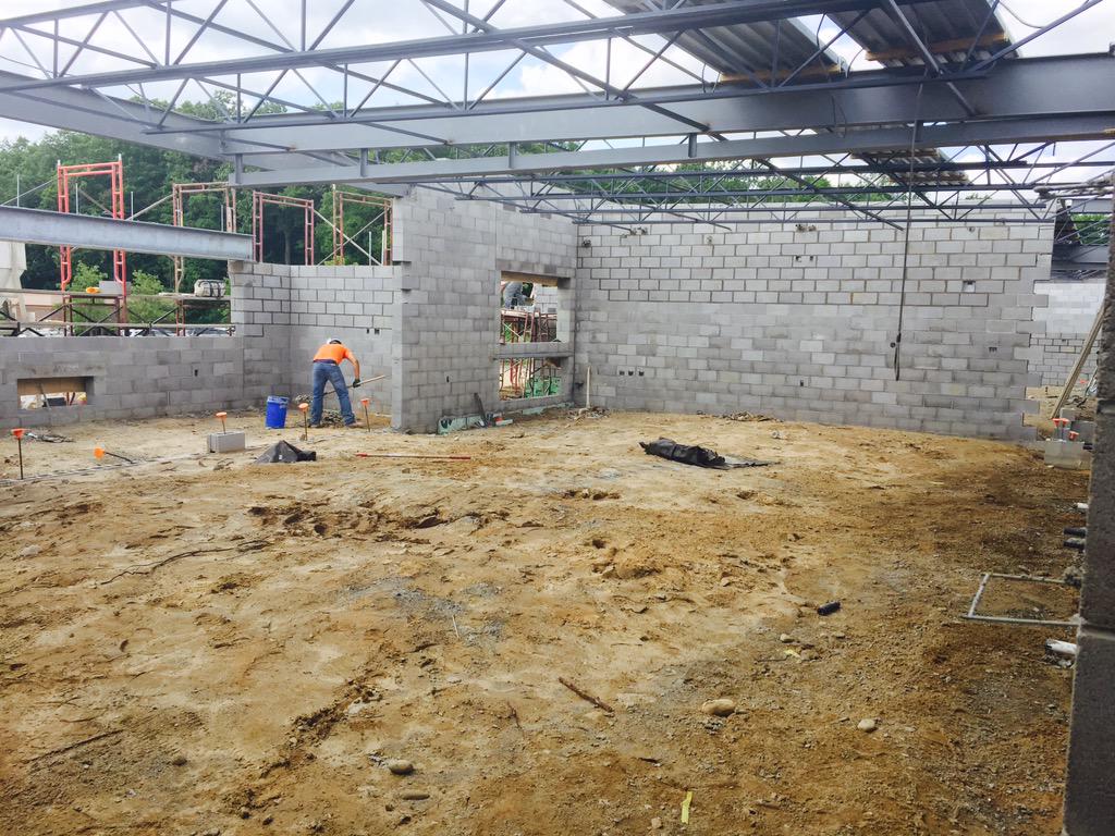 BusinessBarr's tweet image. Construction of the new classrooms at Novi Meadows is taking shape.