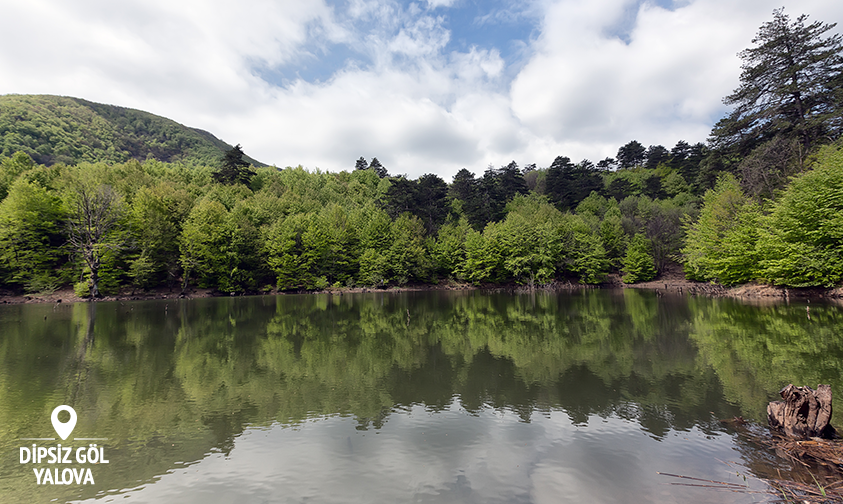 GoTurkiye's tweet photo. Just 1.5 hours outside Istanbul, the "Bottomless Lake" of Yalova, perfect for a weekend getaway! http://t.co/SE4xP9Pf5x