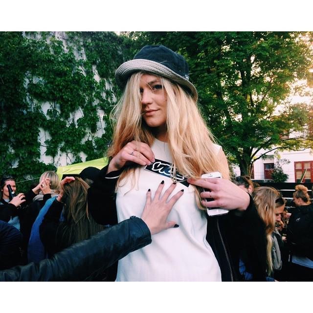 Survived day one! #Distortion #Copenhagen #VICEdk http://t.co/eZacE7BUSr http://t.co/IikRBI11Pp<a href="/tag/distortion"class="tags">#Distortion</a><a href="/tag/copenhagen"class="tags">#Copenhagen</a><a href="/tag/vicedk"class="tags">#VICEdk</a>