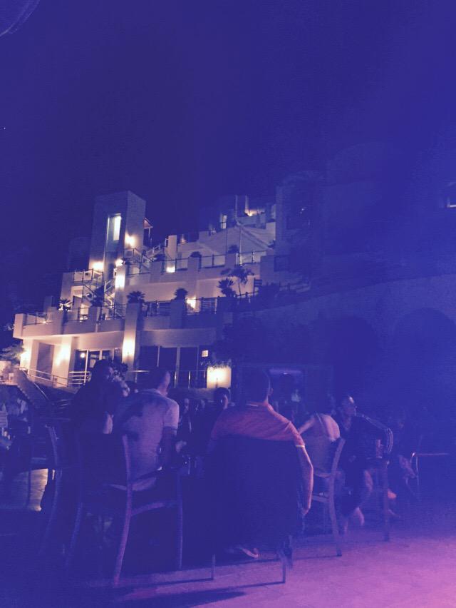 levelorgnzsyn's tweet photo. Bodrum Tatilimiz 
Light House @MertcanAlsac 
İrtibat: 0533 351 7690 http://t.co/SO6F9bn4oh