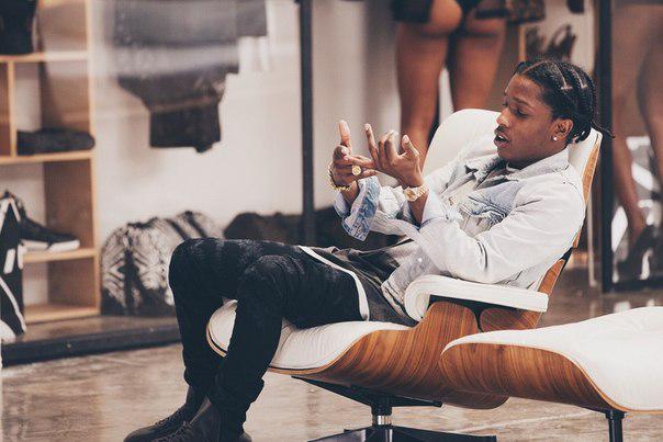 OOTLYFE's tweet photo. ICYMI, @asvpxrocky announces collaborative mixtape with @rodstewart titled #BornToBePretty: http://t.co/JbXBNZULHW http://t.co/NOhK3xDDdO