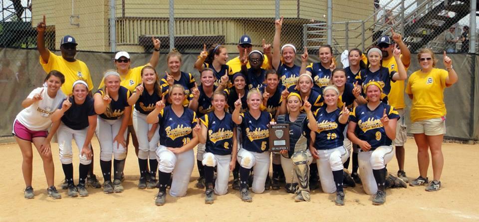 LadyBucks_SB's tweet photo. #wcw the beautiful ladies that accomplished so much this year. #20on1forever 💛💙🏆 http://t.co/BW2TetKDh8