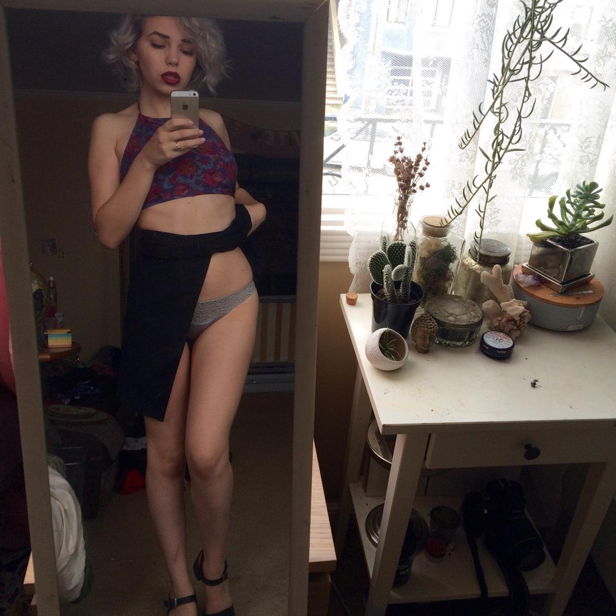 KarlitaSa_'s tweet photo. La que falto! #SelfHot http://t.co/P6ZogjKWiU
