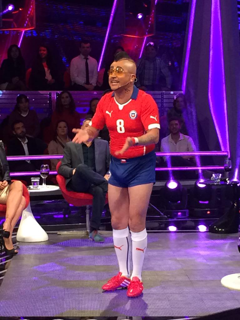 SaritaLagos's tweet photo. Yerko se pasó!!!!!! 😂😂😂😂😂😂 #VértigoPicados http://t.co/gBDvUy7UQs