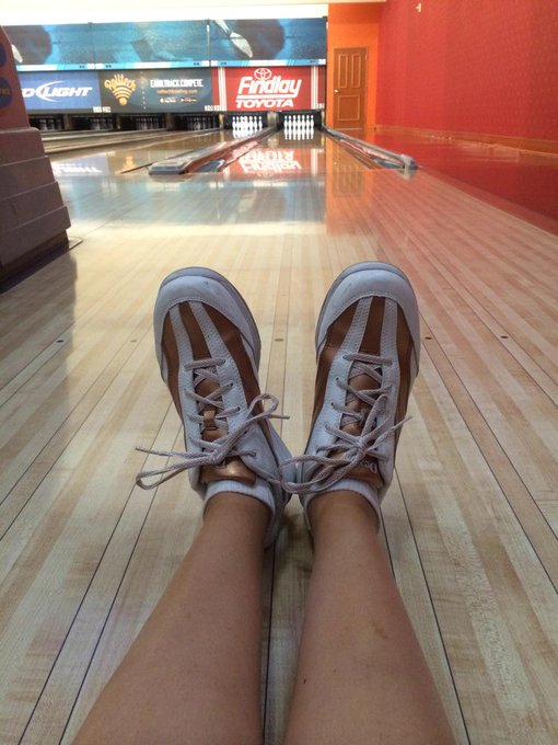 Time for some bowling! http://t.co/tvl5XQsf92<a href="/tag/wanted"class="tags"><span>#wanted</span></a>