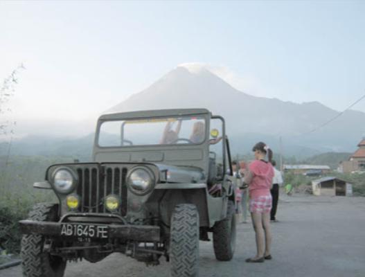jakalKM45's tweet photo. @Jeepwisata Merapi.. sangat Favorit. Lava tour nya menegangkan #VisitSleman http://t.co/hRYlrqa7mo