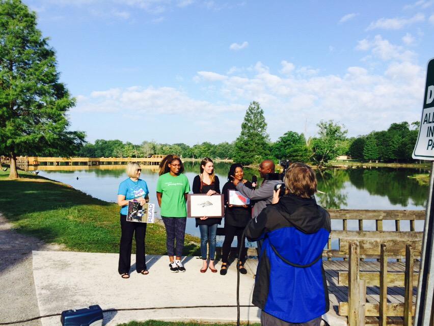 BirminghamParks's tweet photo. #BirminghamPublicLibrary #BirminghamBotanicalGardens #BirminghamMuseumofArt #FamilyFishingRodeo fun with #Fox6 http://t.co/Ib9zbUMwvQ