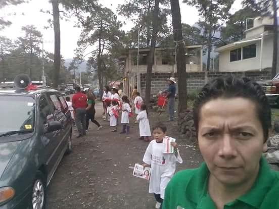 KaryGuillenC's tweet photo. Vamos juntos al triunfo ,gracias gente hermosa de Tlalpan esté domingo 7 de Junio Tlalpan sé transformará http://t.co/FjBxISu7Pp