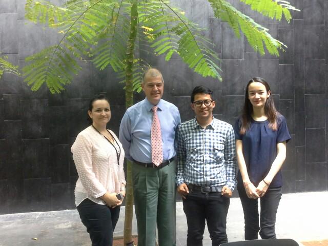 iAdityaGP's tweet photo. @IFI_Indonesia so honored to be able interviewing them for my research :') lots of thanks for the warmest welcome! http://t.co/H7jKN1K26t