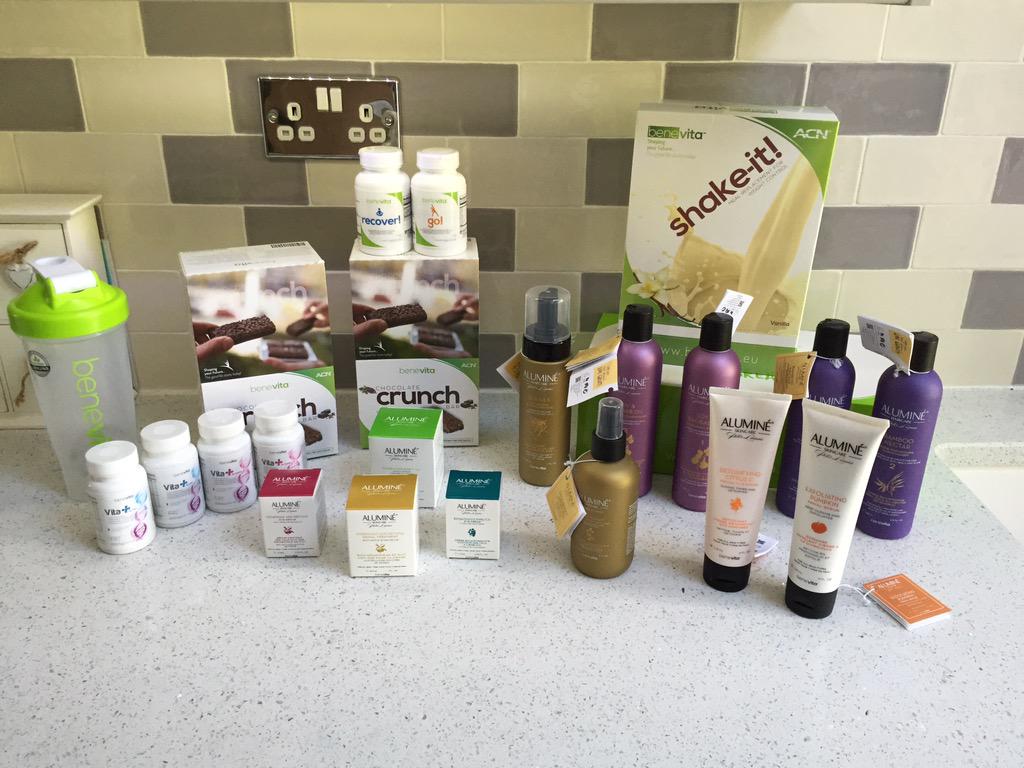 Aluminelife's tweet photo. A very happy customer @benevitalifeuk #productpack #health #skin #Hair #life http://t.co/6VUGpS5SN1