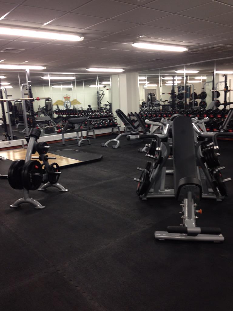 Diamondbodyproj's tweet photo. Nothing better than a morning workout before the start of the day...... #fitfam #fitmotivation #prefectbody http://t.co/mCTJyD7kV0