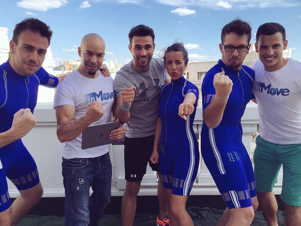 40Andaya's tweet photo. Gracias a los cracks de @Info_inMove por ayudarnos en el entreno del Sargento @alexlamatrainer! #SiempreGallo http://t.co/IK1c9k0Etj