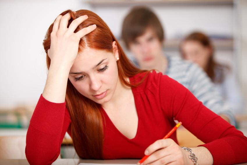 letudiant's tweet photo. Comment gérer son stress pendants les examens ? Toutes les réponses d'un expert ici : http://t.co/NyPPfFTCUW http://t.co/B3vinNYpjW