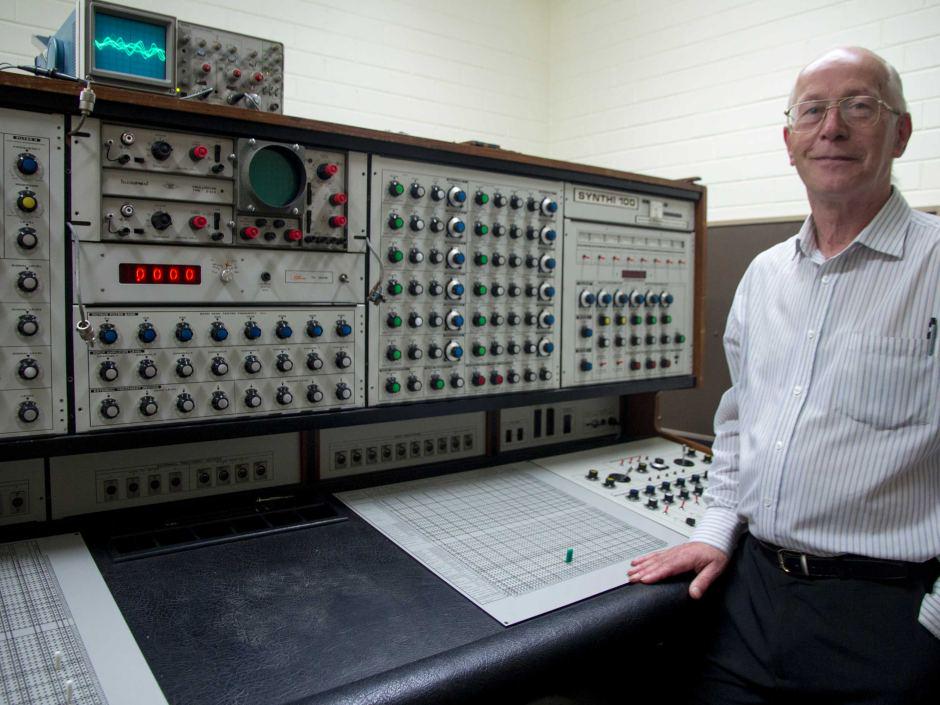 AndreTheelen's tweet image. Awesome. One of the few existing EMS Synthi 100 systems restored.
abc.net.au/news/2015-02-1…
#ems #synthi100