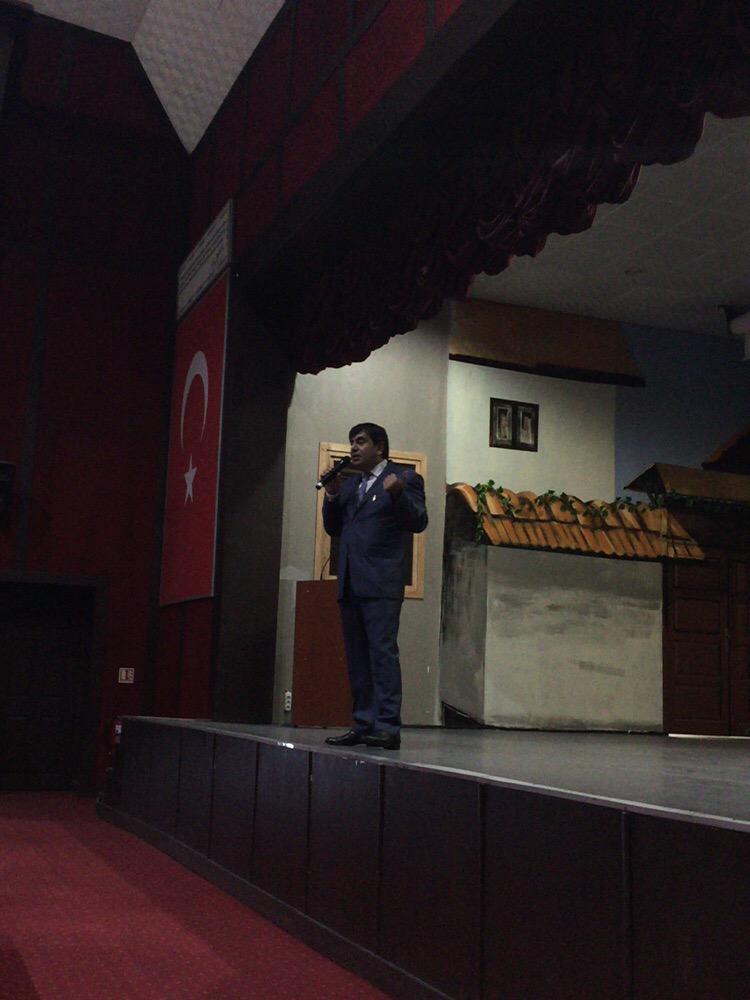 drhamzaydogdu's tweet photo. Sayın Müsteşarımız Yusuf Tekin bey,Malatya'da okul müdürlerine hitap ediyor... http://t.co/fJk152EeV5