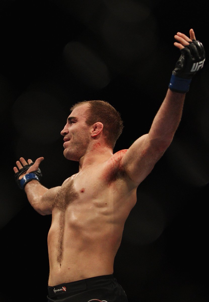UFC_AUSNZ's tweet photo. #TBT @TwasEbersole rocking the 'Hairrow' celebrates his win at #UFC127 in Sydney
He's in action at #UFCNOLA on Sunday http://t.co/qj1K2aEINT