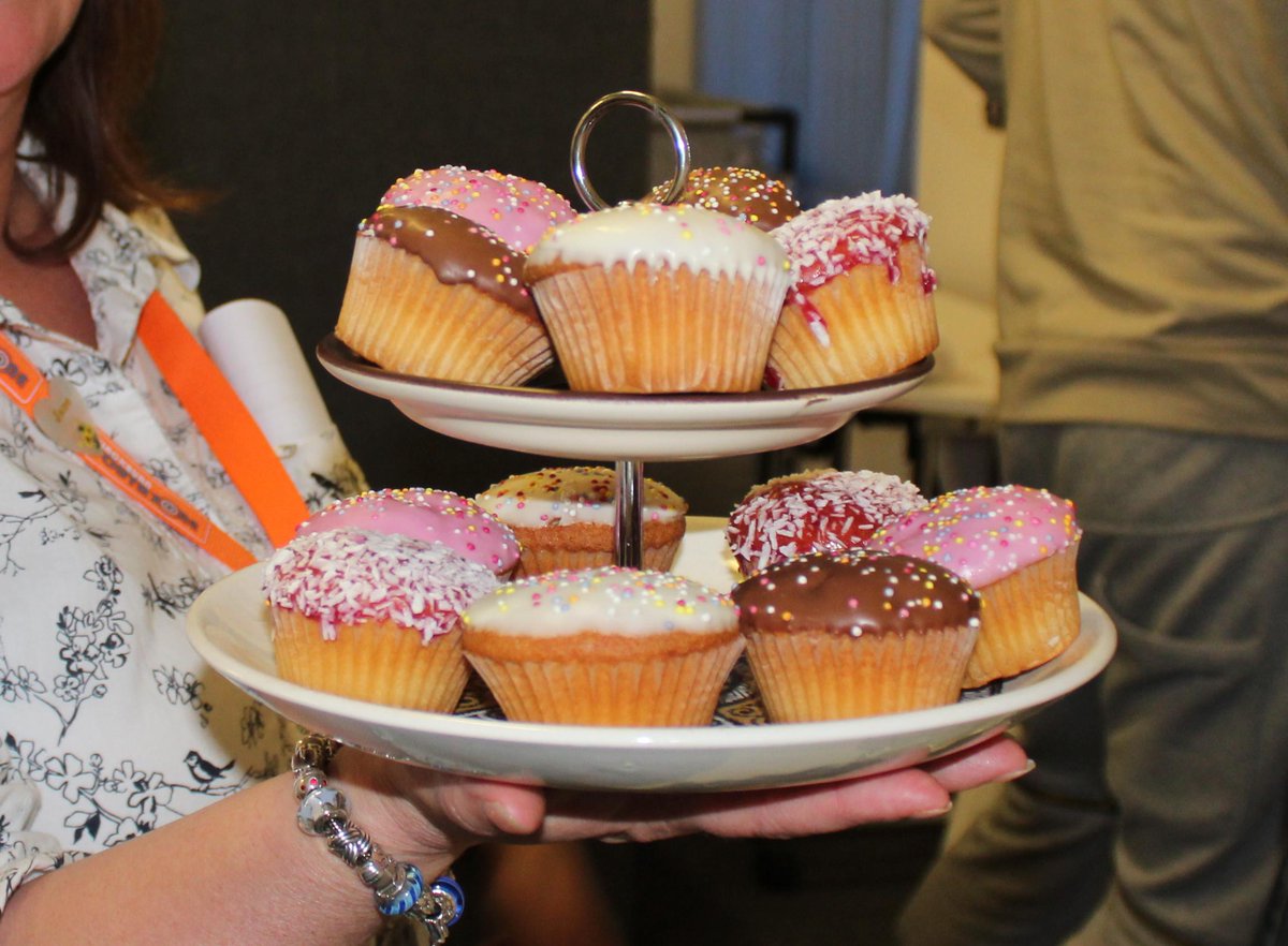 BwD_VolWeek2016's tweet photo. Thanks to @blackburnyz last night - making sure it was a hat trick of #cake days #volunteersweek #VolWeekBwD http://t.co/MDnANXLxJD