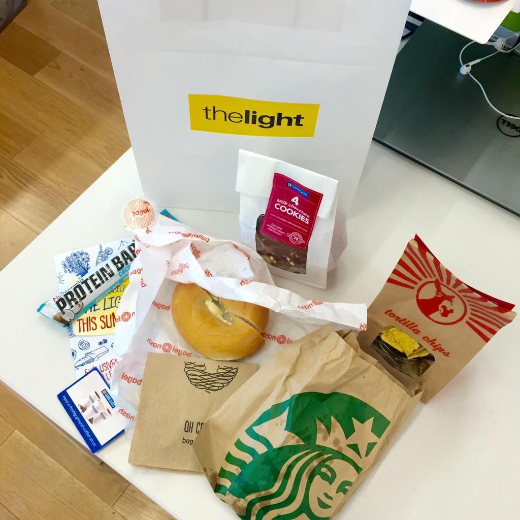 NikiRoseL's tweet image. Thanks very much @thelightleeds for these #Lightbreakfast treats!