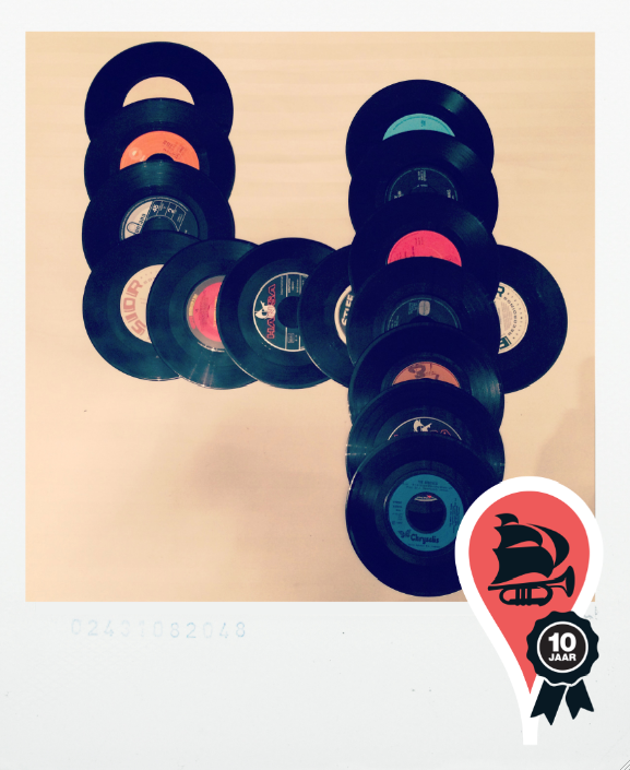 Over 4 dagen staat het programma online! Dit jaar ook veel dj's. O.a. in het Brugwachtershuisje (ism <a href="/podiumgrounds/">GROUNDS</a>).