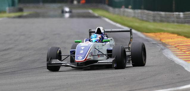 JakeHughesRace's tweet photo. Another week, another race weekend. #SpaFrancorchamps again for #FRAlps Round 4! #iwonderifEauRougeisflat ? http://t.co/V1VCyGbw45