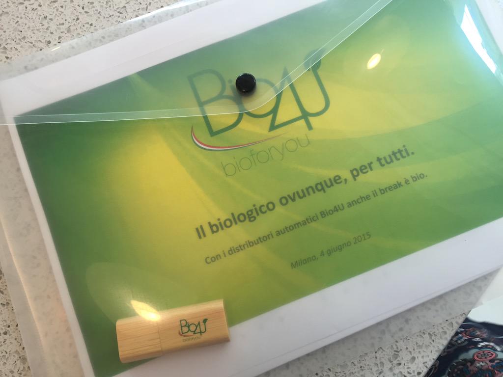 Valentina_DP's tweet photo. Nascono le bio machine #bio4u conferenza stampa di lancio a Milano @Bio4uit http://t.co/fsOgE2yENQ