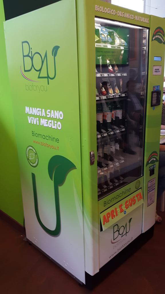 IlaBottiglieri's tweet photo. Da oggi anche la pausa è bio #bio4u @carrarars @Valentina_DP @SabrinaMusco http://t.co/eRW55texCA