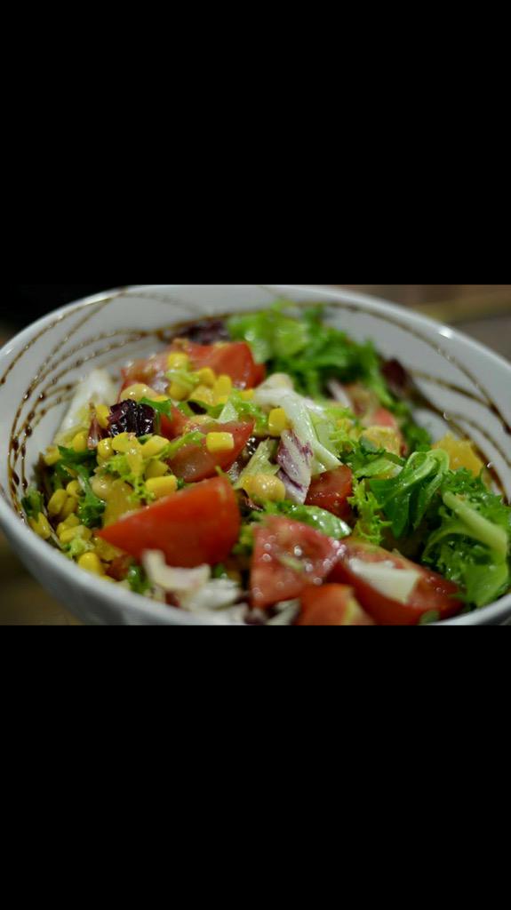 baralcaudon's tweet photo. Sabor a mercado en nuestro bar! Aprovechemos los alimentos frescos y una buena cocina, conjunción perfecta ... http://t.co/rSSKXNM4Hb