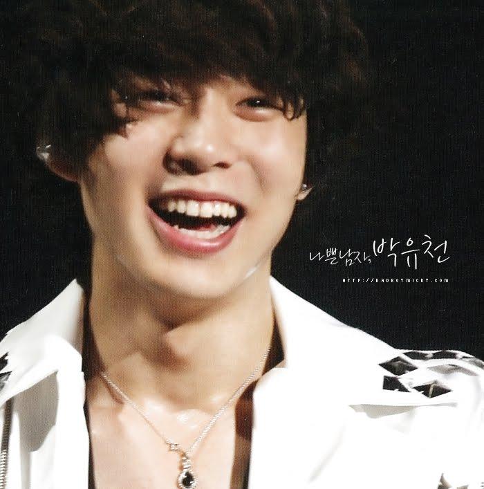23.59WIB. Happy birthday again, Park Yoochun  