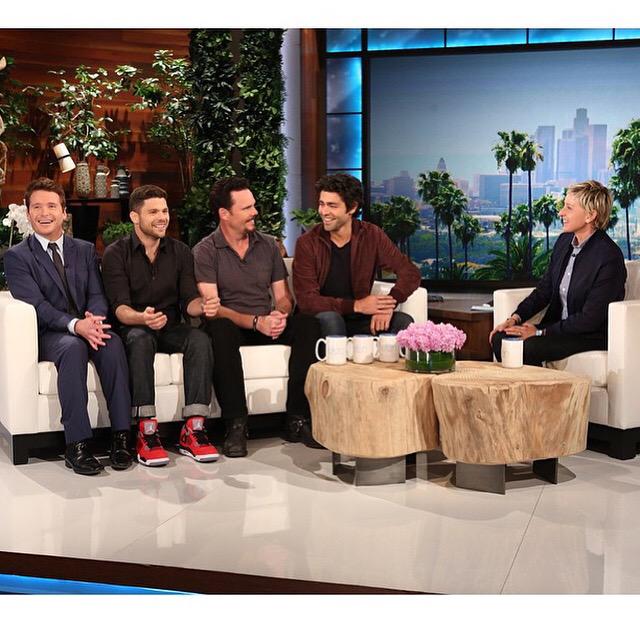 adriangrenier's tweet image. Get ready. @theellenshow throws us under the bus.  Watch us squirm. @entouragemovie #entourageMovie #nowPlaying