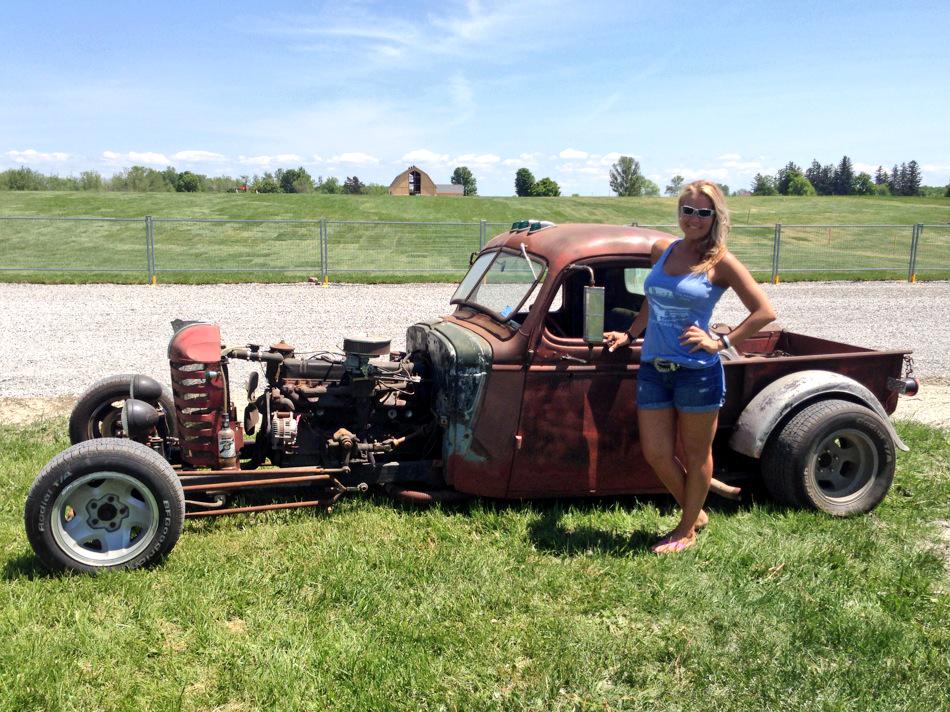 kimberlyvaters's tweet photo. Hanging out with this beauty today. #HotRode #Loud #LetsGoFast @BurlsCreek 🏁 http://t.co/f2BAqmdDQn