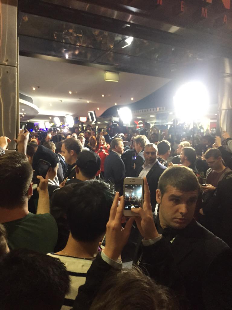 lizpalmer's tweet photo. Just saw @Schwarzenegger walk the red carpet! #terminator http://t.co/iC8qUAU1PR