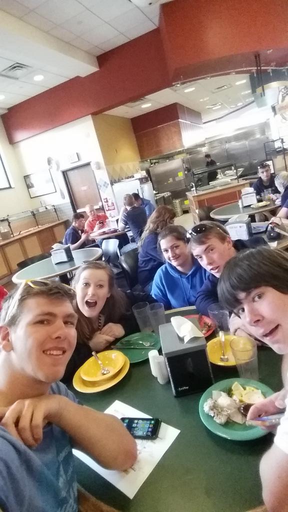jez_clark84's tweet image. #ISUHealthySelfie #isudining