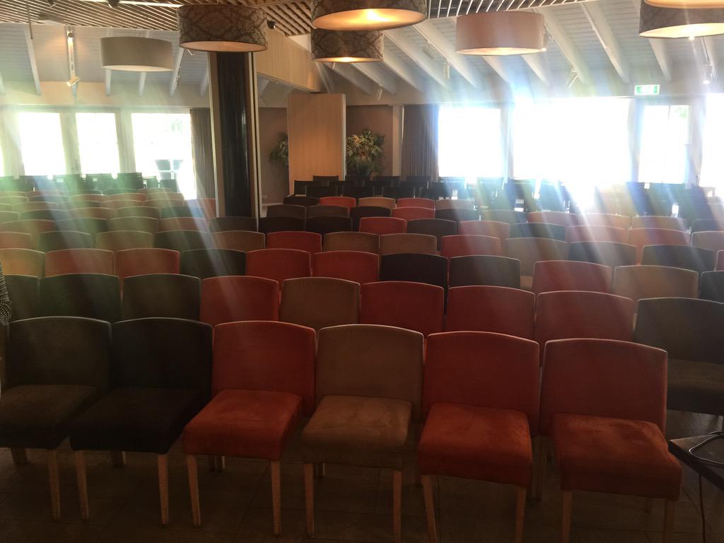 Pieter Jeekel (@pjeekel) on Twitter photo Dadelijk komen hier 180 deelnemers waaronder 47 zorggroepen die zelfmanagement implementeren. <a href="/Zelfzorgonderst/">Zelfzorg Ondersteund</a> Dadelijk komen hier 180 deelnemers waaronder 47 zorggroepen die zelfmanagement implementeren. <a href="/Zelfzorgonderst/">Zelfzorg Ondersteund</a>