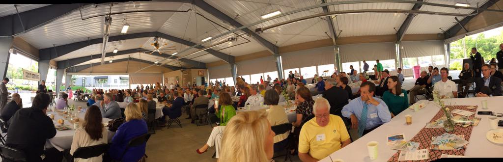 GoldMountainCom's tweet photo. #goodmorningsgf @FMOzarks @SGFChamber http://t.co/neIeo7GT2b