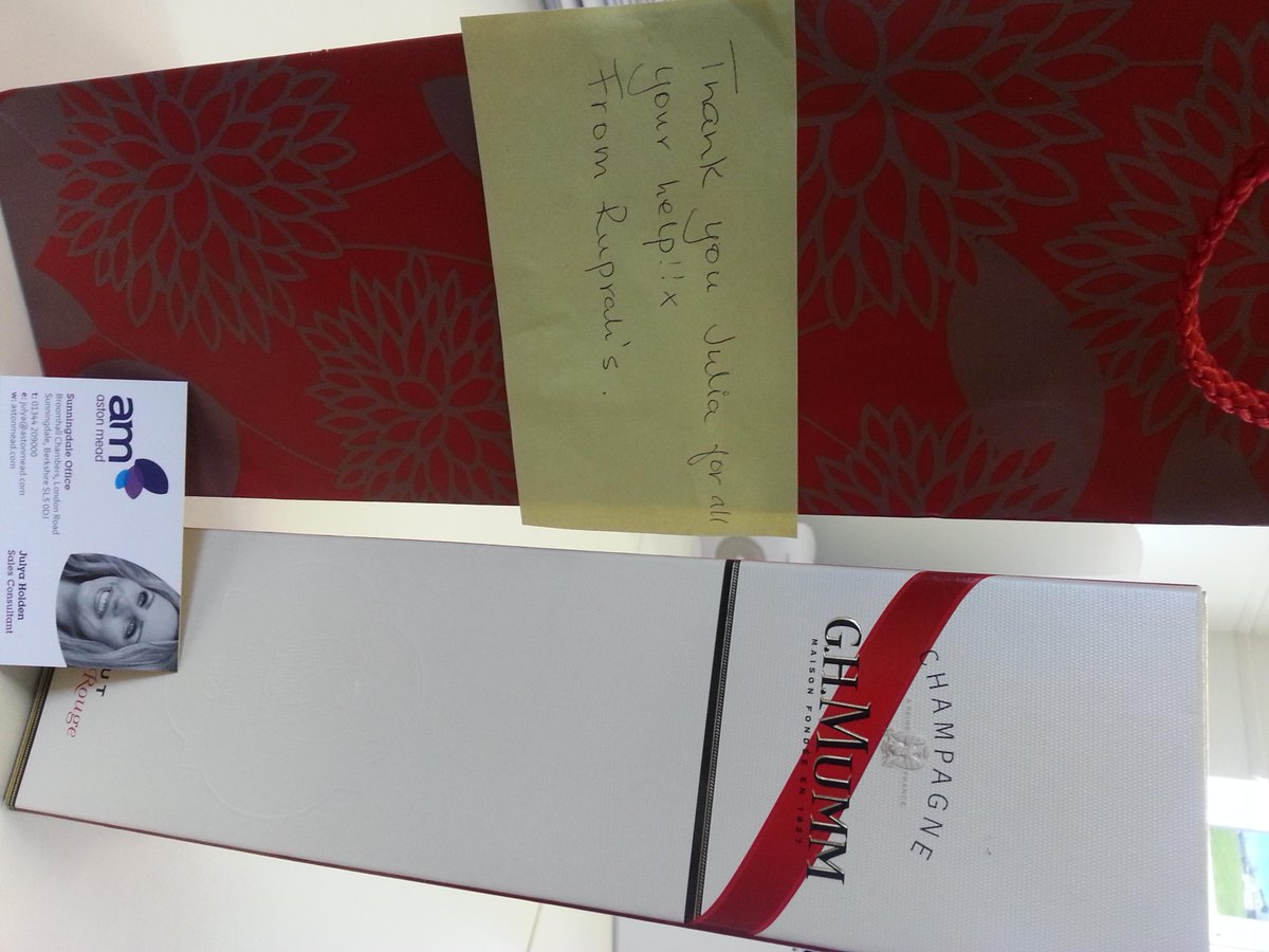AMSunningdale's tweet photo. Another happy client in Sunningdale! #property #Champagne http://t.co/JCpPo6Zf06