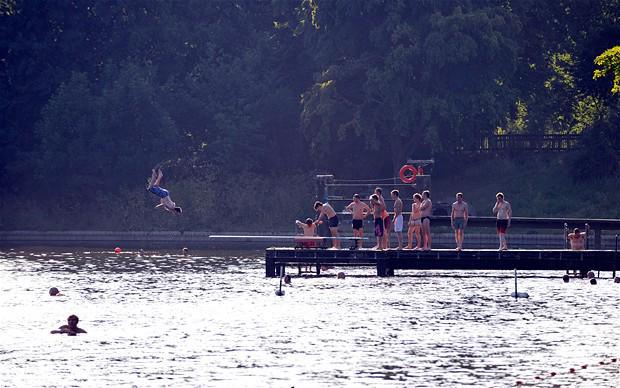 RT <a href="/telegraphtravel/">Telegraph Travel</a>: 15 awesome things to do in the UK this weekend telegraph.co.uk/travel/destina…