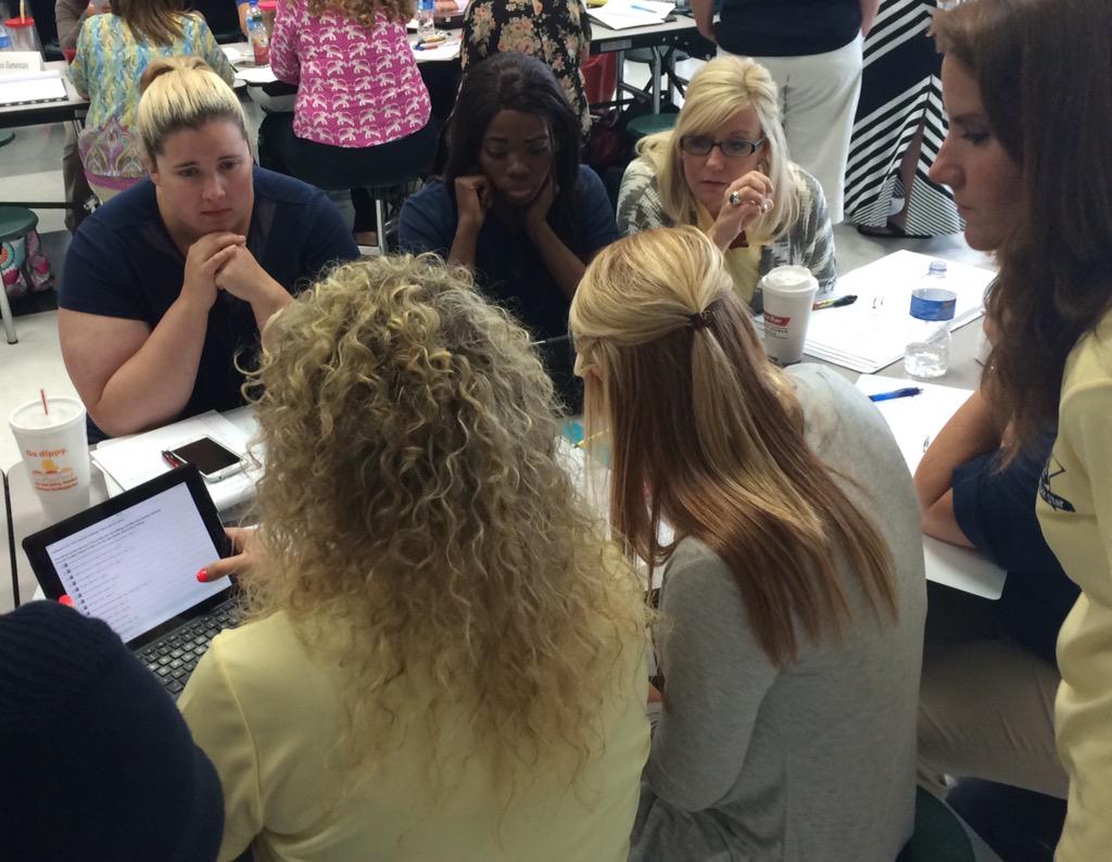 bescounsel's tweet image. Putting our heads together! #systemgoals #BarrowBold #bethlehembest