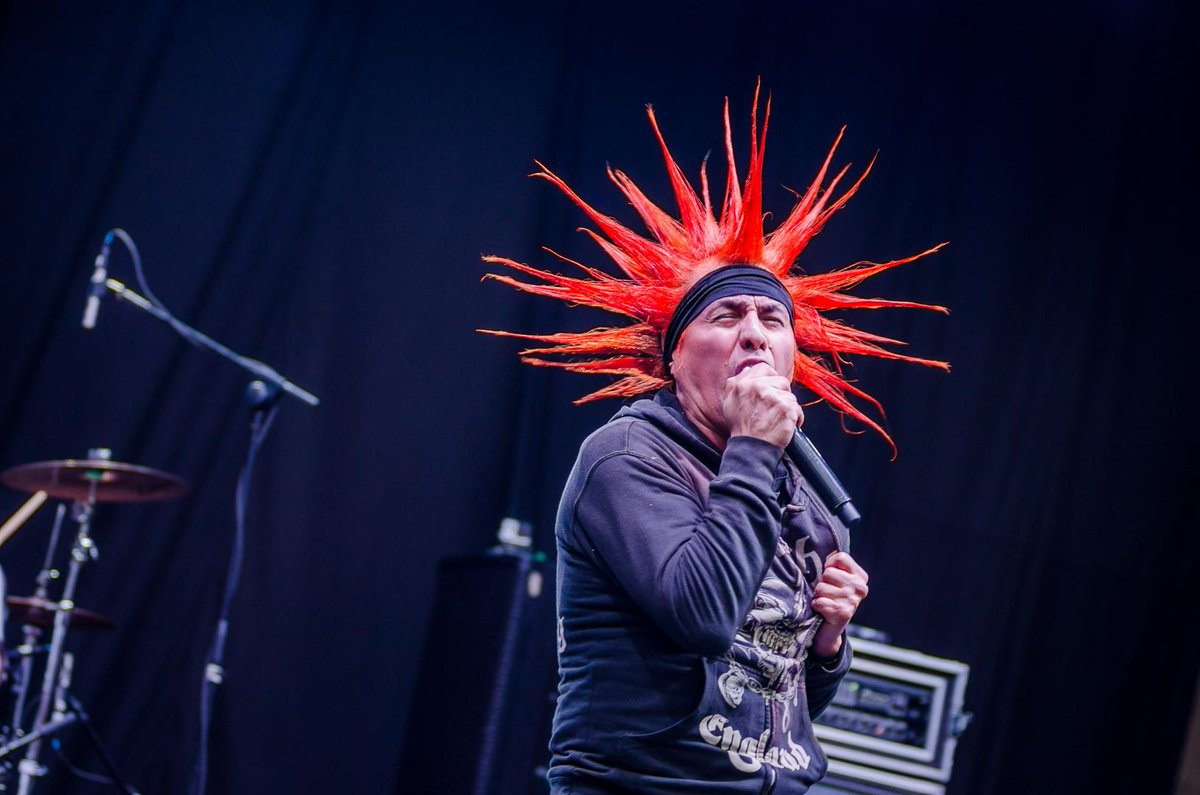 AutopistaRock's tweet image. Lee aquí nuestra reseña del @4ExtranosFest bit.ly/1IgxIXq @4extranos