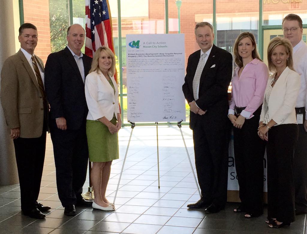 johnson_r2's tweet image. Proud to stand w/ @imaginemason City &amp;amp; Business Leaders to support $7 million TPP for @MasonSchools! #greatpartners