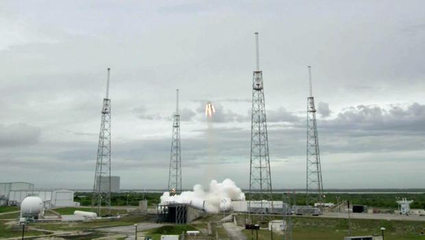LanceNewfield's tweet photo. SpaceX Prepares For The Unexpected With This Great Escape System http://t.co/fXxnwZ5von http://t.co/dxGcc8EBeI
