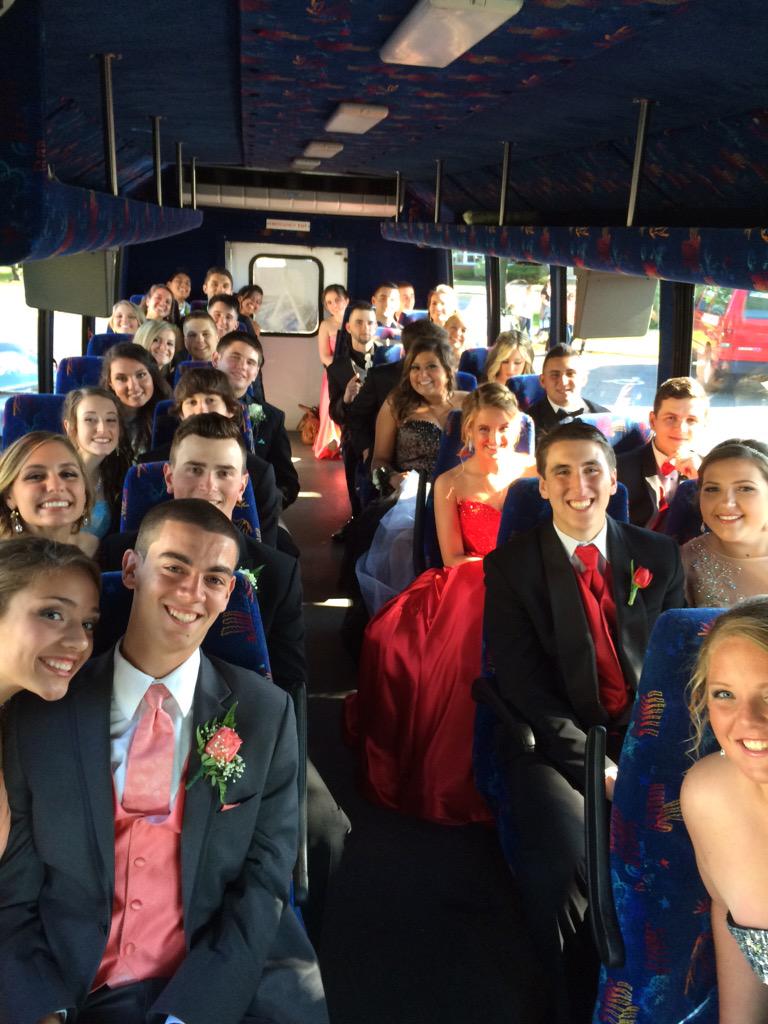 MsHoey_Masco's tweet photo. @SaugusHS2015 Bus 4 #partybus #seniorweek #seniorprom http://t.co/rBpSpXgtpC