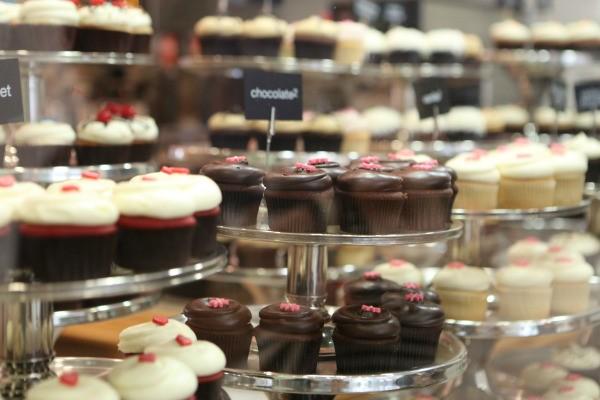 caskifer's tweet photo. #BayArea friends: Join me on 6/20 for #SweetsCrawl, a free culinary walking tour of #PaloAlto: http://t.co/KxoQUOsqEz http://t.co/lZQKEI7iw2