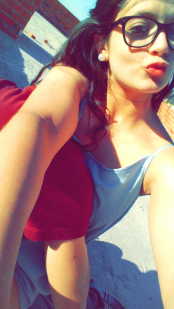 MariaMoar5's tweet photo. Buenas noches bichitoooooooo tqtqtqm👌💕💏 http://t.co/vrExUCOkwM