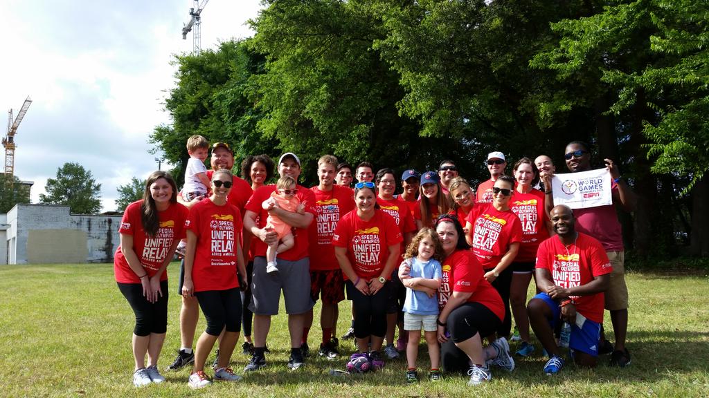 breebree983's tweet photo. @SONC_BeAFan @ESPNCitizenship Team ESPN Charlotte is ready for segments 73 &amp; 74!! #UnifiedRelay #PasstheFlame http://t.co/weXQNprRSn