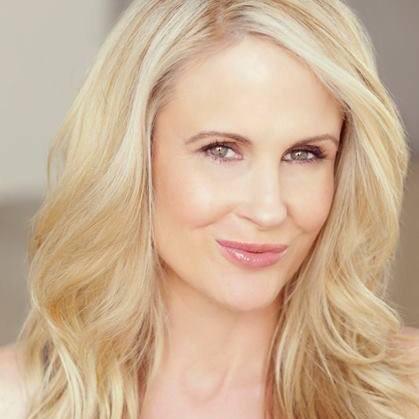 UberGenre's tweet photo. Get ready for #ChanelRyan in the #Horror #scifi #Movie #AttackOfTheBimbos http://t.co/6pLLzKCUPb http://t.co/ChOkcDn4y0