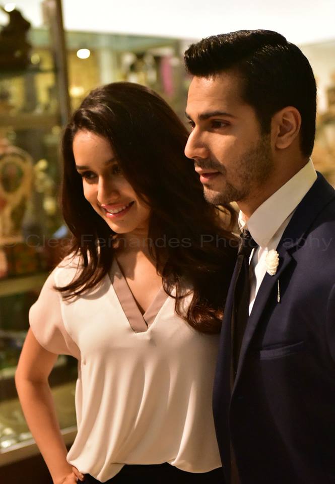 Shraddha_Gems's tweet photo. {Pic Set 3} @ShraddhaKapoor and @Varun_dvn for #ABCD2Promotion in Hyderabad ! http://t.co/KkNls0BC1o