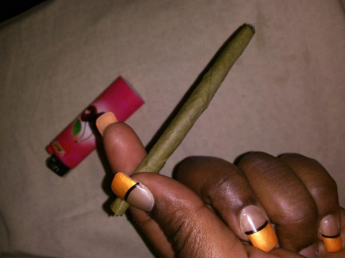 Ms By Myself’s pics and videos