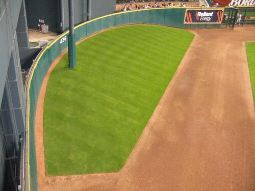 bsballbreakdown's tweet photo. The Houston Astros plan to remove Tal's Hill next season. #mlb http://t.co/bkggTrlG37