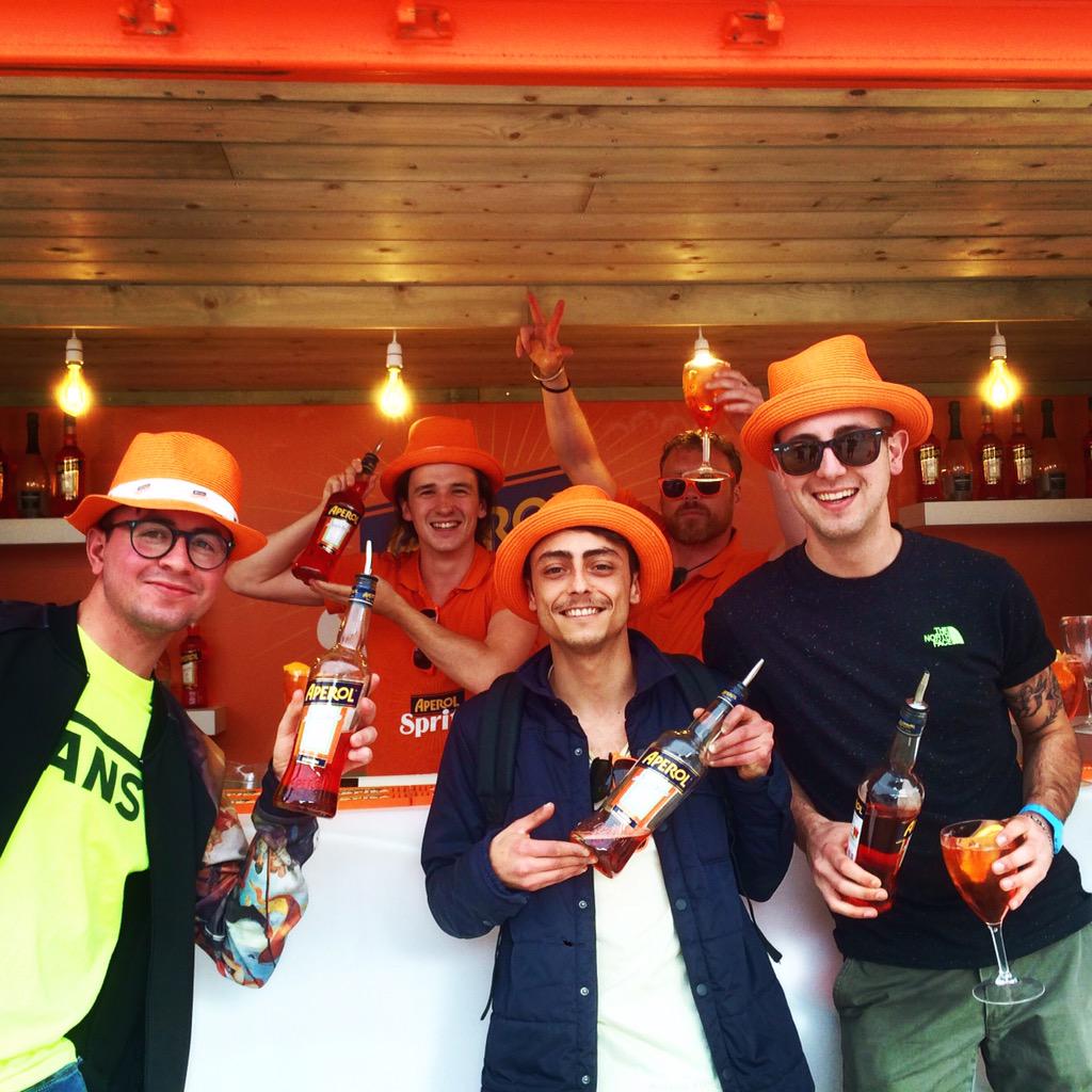 sstezz's tweet photo. #ItStartsNow #aperolspritz #mcr #uk http://t.co/tCucE49dXS